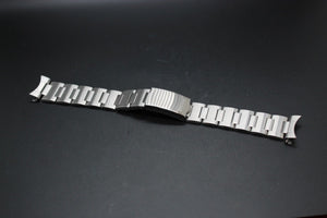 44102219