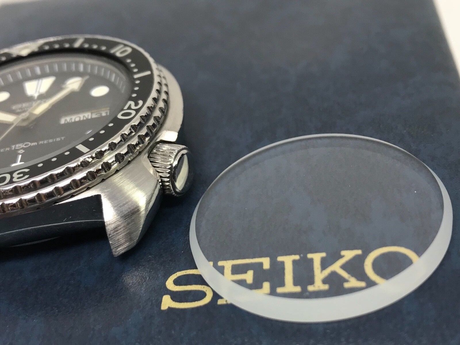 SWISS Made Glass Crystal Seiko diver 7548-700A , 7548-7000 , 7548