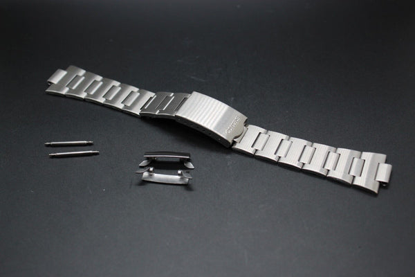 Seiko Stainless Steel Men's Bracelet 6139-7070 End Links 19mm 10mm Chrono