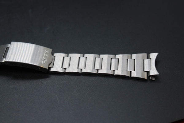 Seiko Stainless Steel Bracelet A2 7006-8007 7018-7000 18mm inner 10mm chrono