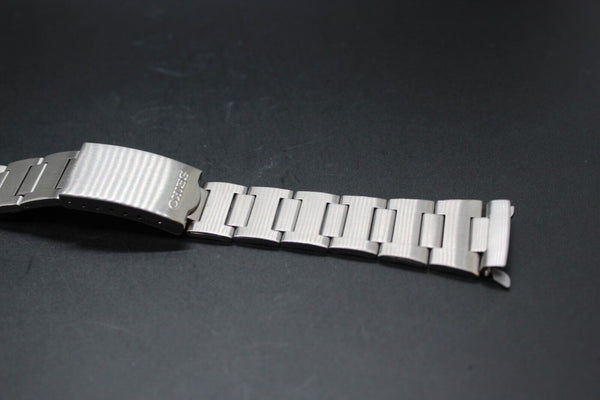 Seiko Stainless Steel Men's Bracelet 6139-7070 End Links 19mm 10mm Chrono